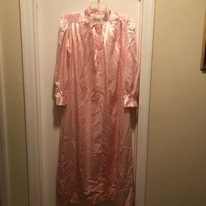 Christian Dior Vintage Long Bath Robe Pink Satin Size Medium M Pockets Zipper